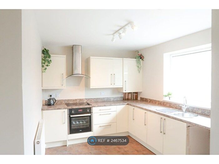 3 Bedroom Semi-Detached House To Rent In Rotherby Road, Manchester, M22