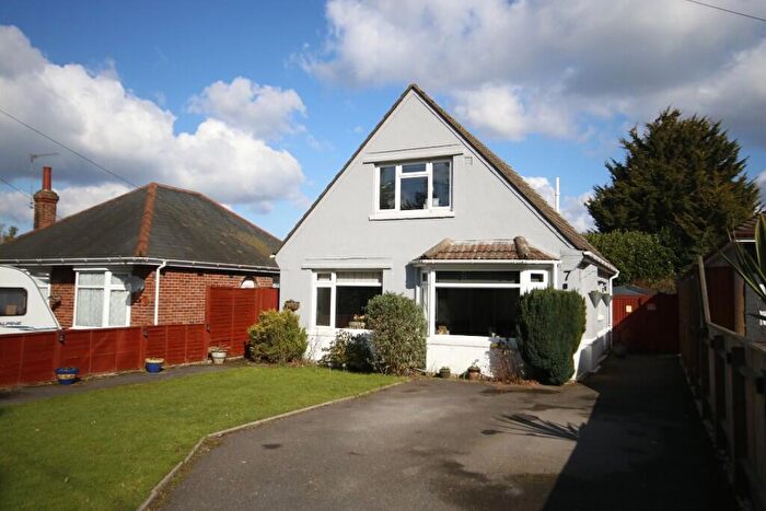 3 Bedroom Chalet For Sale In Francis Avenue, Bournemouth, BH11