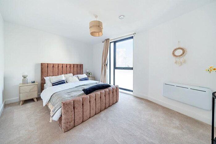 1 Bedroom Apartment For Sale In Brunel Place, West Street, Maidenhead, SL6