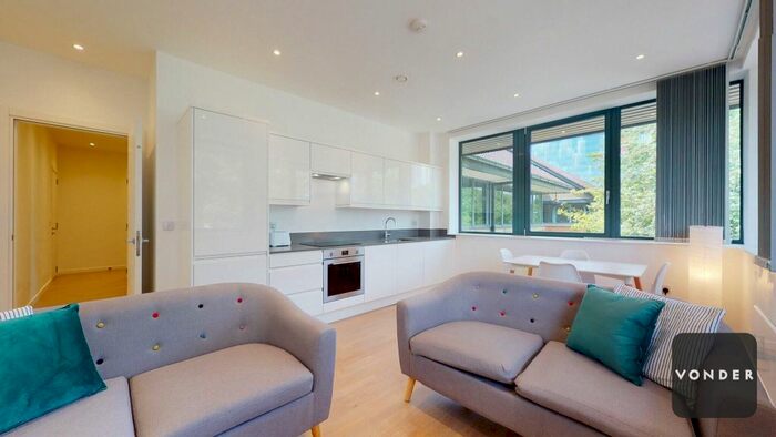 Studio To Rent In Riverbank Way, Brentford, TW8