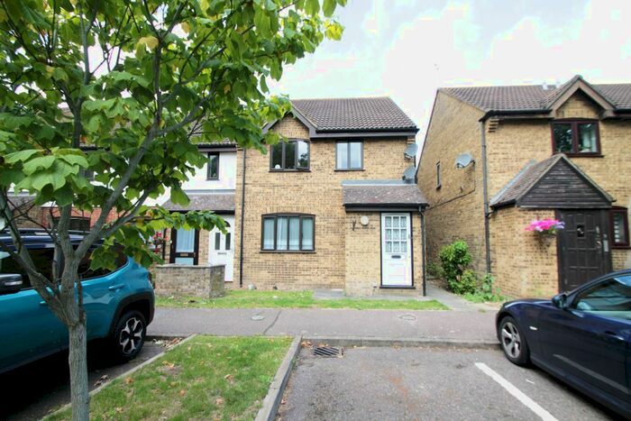 1 Bedroom Maisonette To Rent In Windermere Way, West Drayton, UB7