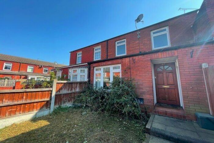 3 Bedroom Property To Rent In Frettons, Basildon, SS14