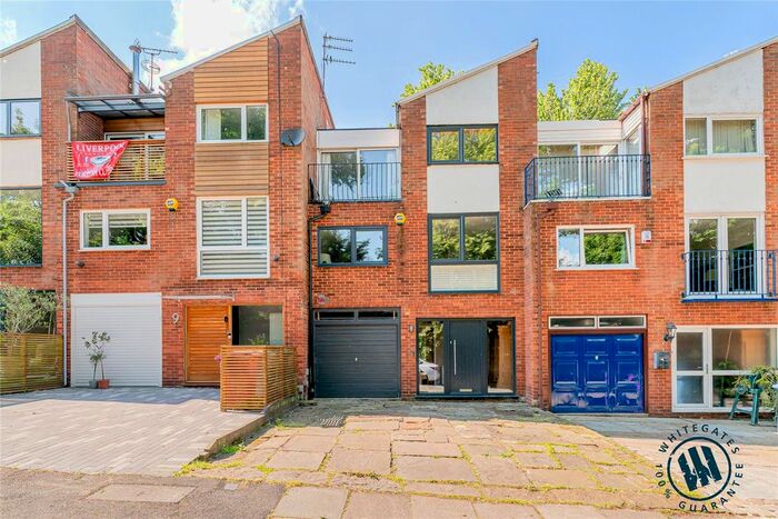 3 Bedroom Town House To Rent In Grange Weint, Liverpool, Merseyside, L25