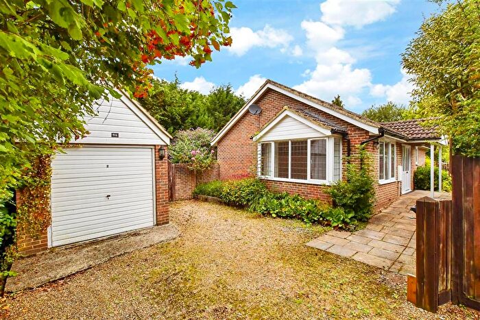 2 Bedroom Bungalow For Sale In The Gardens, Fittleworth, Pulborough, West Sussex, RH20