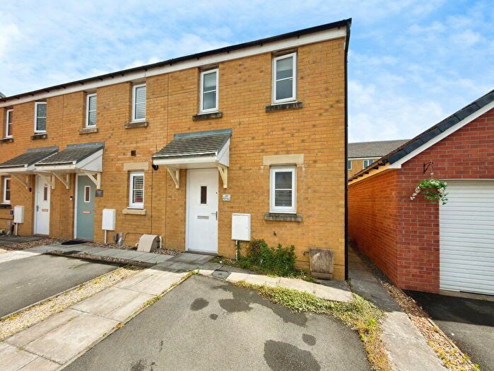 2 Bedroom End Of Terrace House For Sale In Heol Y Pibydd, Gorseinon, Swansea, SA4