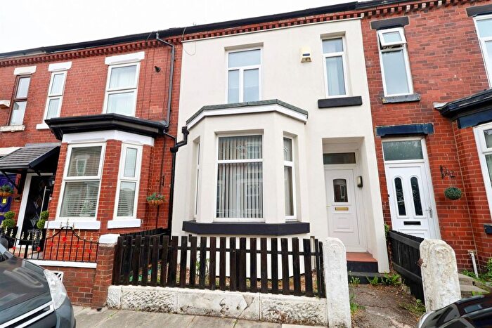 3 Bedroom Terraced House For Sale In Church Avenue, Salford, M6