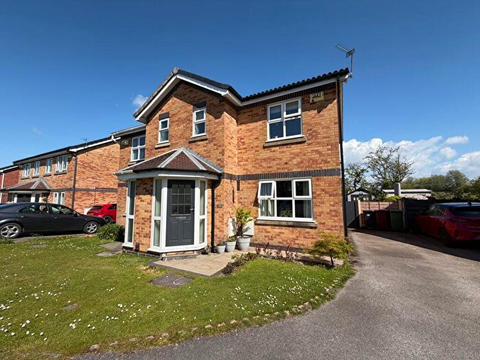 2 Bedroom Semi-Detached House For Sale In Haseley Close, Radcliffe, Manchester, M26