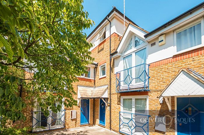 2 Bedroom Flat For Sale In Croft Street, Melville Court Croft Street, SE8