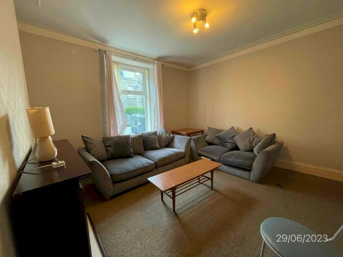1 Bedroom Flat To Rent In Walker Road, Ground Floor Right, Aberdeen, AB11