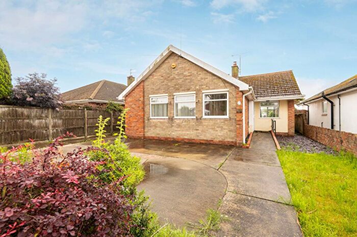 3 Bedroom Detached Bungalow For Sale In Clover Way, Gunton St Peter, NR32
