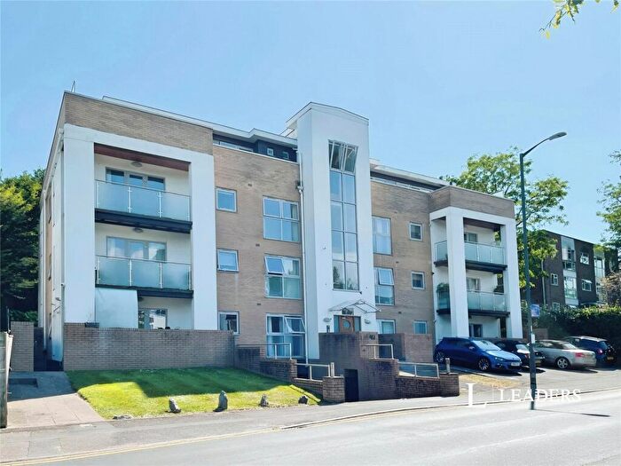 2 Bedroom Flat To Rent In Surrey Road, Bournemouth, BH4