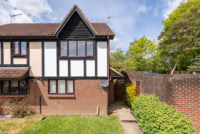 2 Bedroom Semi-Detached House For Sale In Oak End, Beare Green, RH5
