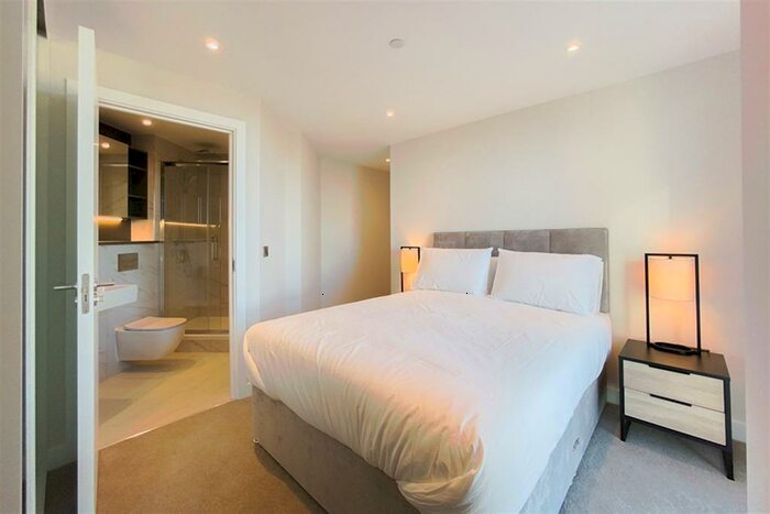 2 Bedroom Apartment For Sale In Castle Wharf, M15