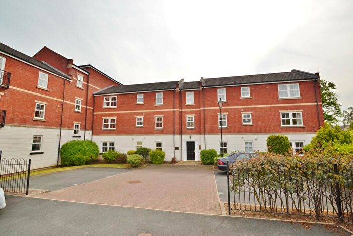 2 Bedroom Flat To Rent In Mansion Gate Drive, Chapel Allerton, Leeds, LS7