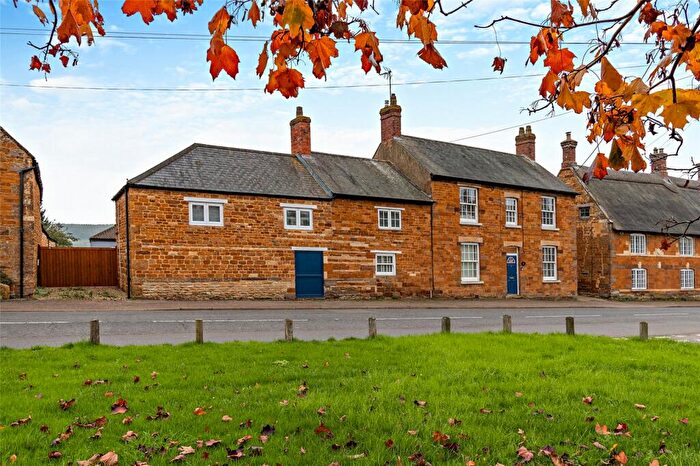 6 Bedroom Equestrian Facility For Sale In Main Street, Caldecott, Market Harborough, Rutland, LE16