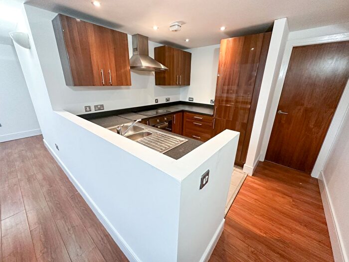 2 Bedroom Flat To Rent In Old School House, May Street, L3