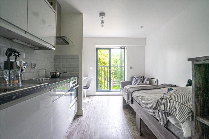 Studio To Rent In The Oval, Leicester, LE1