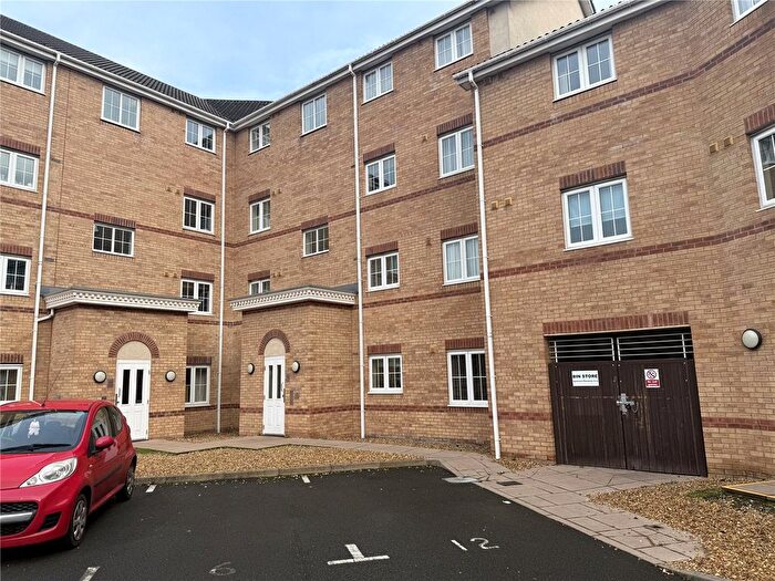 2 Bedroom Flat For Sale In Greenfields Gardens, Greenfields, Shrewsbury, SY1