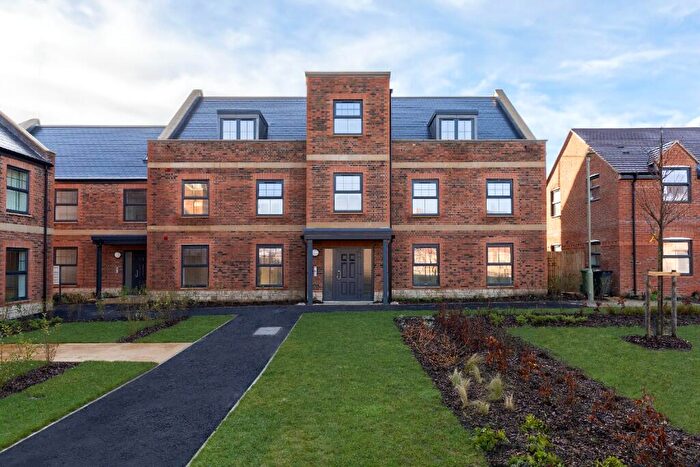 2 Bedroom Apartment For Sale In Church Farm, - Beckett Drive, Radley, Abingdon, OX14
