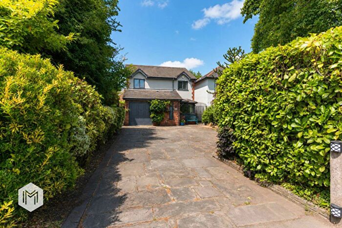 3 Bedroom Detached House For Sale In Manchester Road, Tyldesley, M29