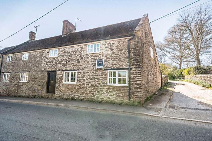 3 Bedroom Semi-Detached House For Sale In Longburton, Sherborne, DT9
