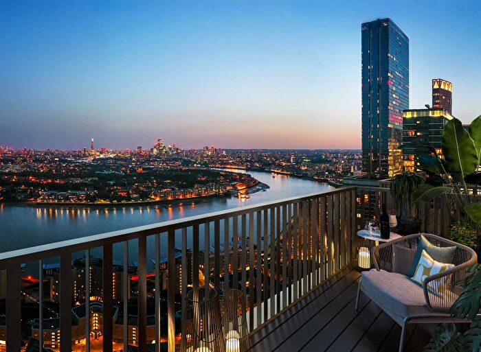 1 Bedroom Flat For Sale In The Bellamy, Canary Wharf, London, E14