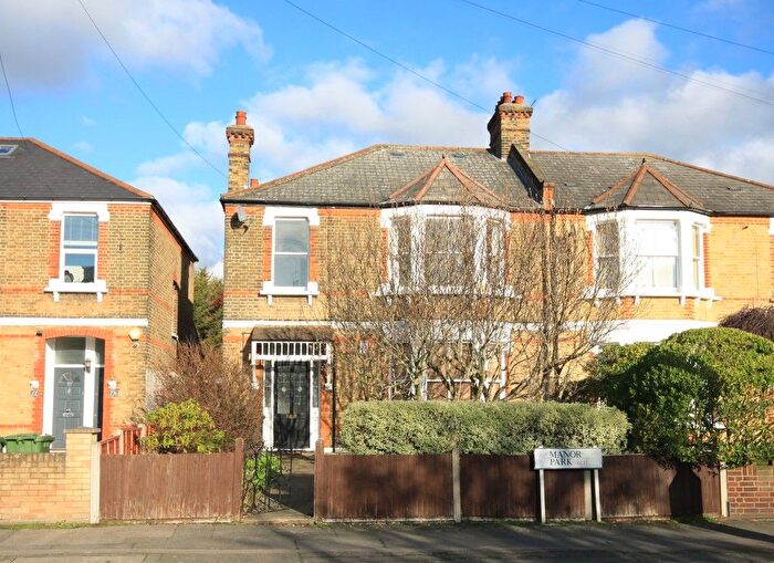 2 Bedroom Flat For Sale In Manor Park, London, SE13