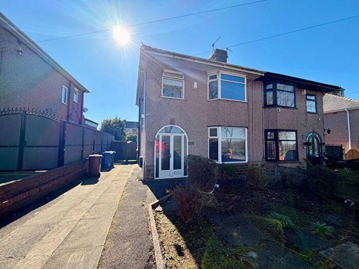 3 Bedroom Semi Detached House To Rent In Windermere Avenue, Burnley, BB10