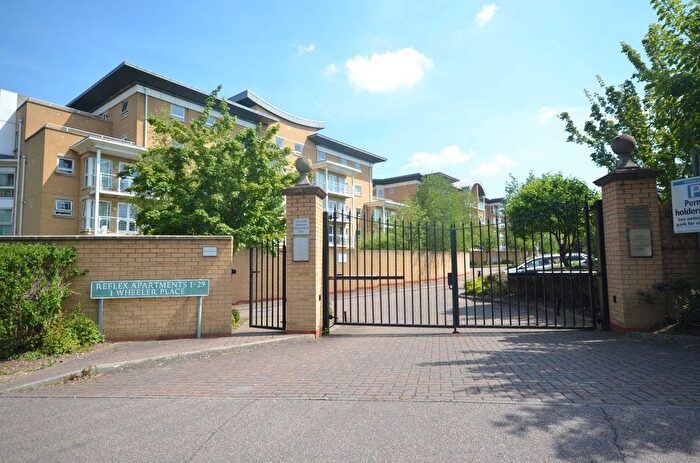 2 Bedroom Flat For Sale In Wheeler Place, Bromley, BR2