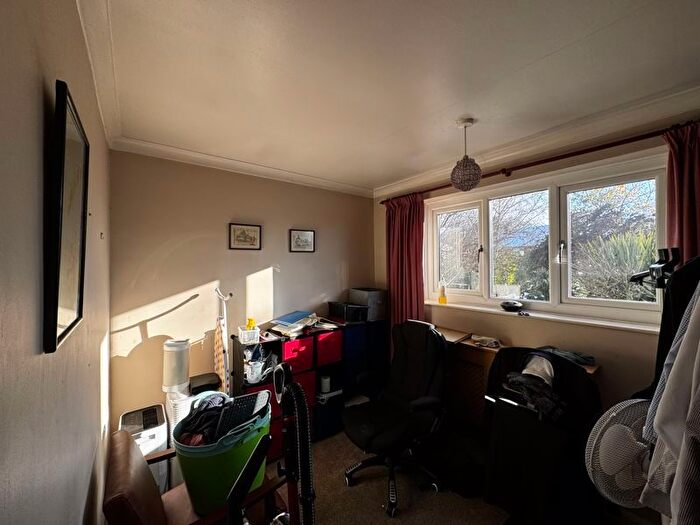 3 Bedroom Semi-Detached House For Sale In Walesby Lane, Ollerton, Newark, NG22