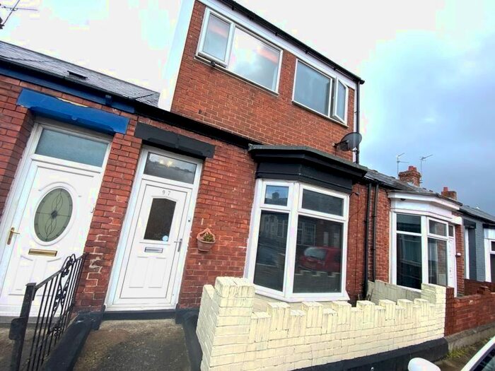 4 Bedroom Terraced House To Rent In St. Leonard Street, Hendon, Sunderland, SR2