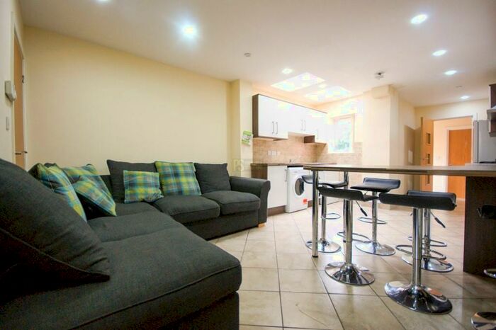 4 Bedroom Terraced House To Rent In North Road, Selly Oak - Student Property, B29