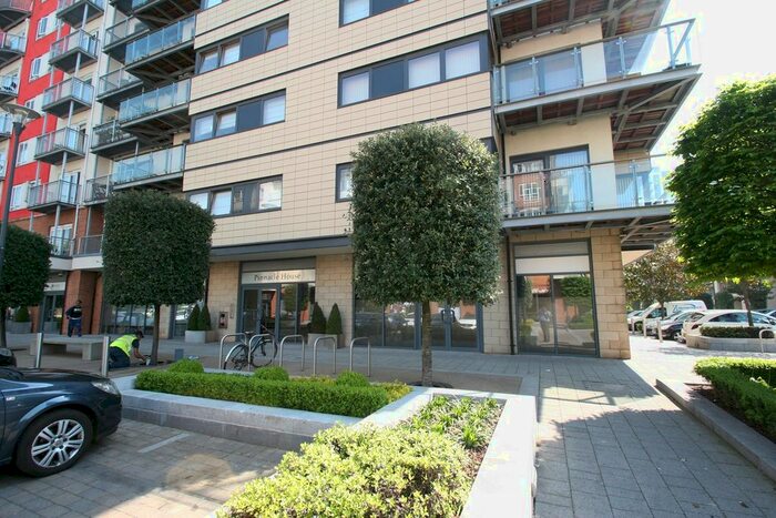 1 Bedroom Studio To Rent In Heritage Avenue, London, NW9