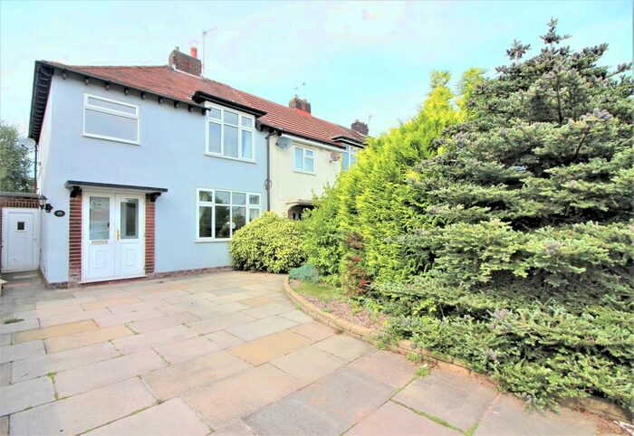 3 Bedroom Semi-Detached House To Rent In Balmoral Drive, Southport, PR9