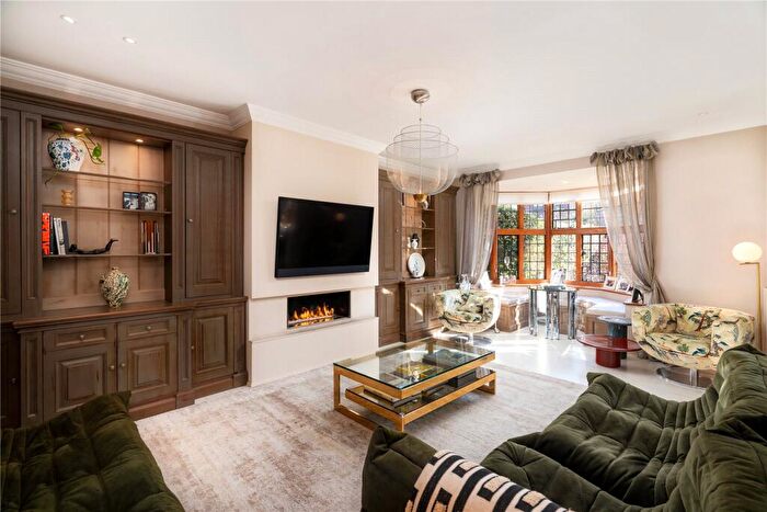 6 Bedroom Semi-Detached House For Sale In Heath Close, Hampstead Garden Suburb, London, NW11