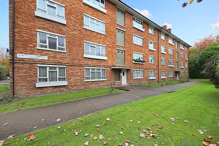 2 Bedroom Flat To Rent In Greystoke Gardens, London, W5