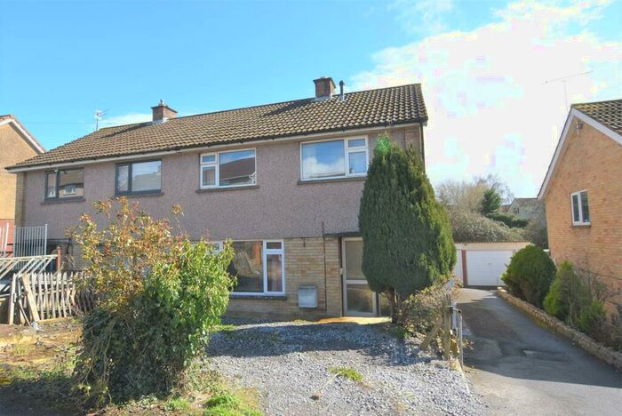 3 Bedroom Semi-Detached House For Sale In Rogers Close, Clutton, BS39