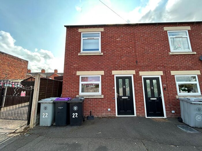 2 Bedroom House To Rent In Stamford Street, Grantham, NG31