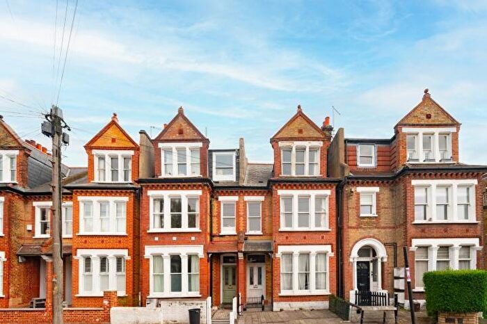 5 Bedroom Terraced House For Sale In Marney Road, London, SW11
