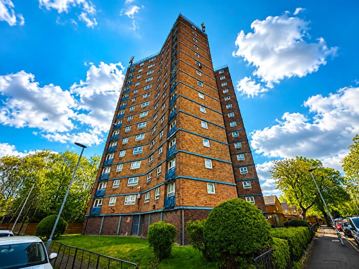 3 Bedroom Flat To Rent In John Cornwell V C House, Grantham Road, London, E12