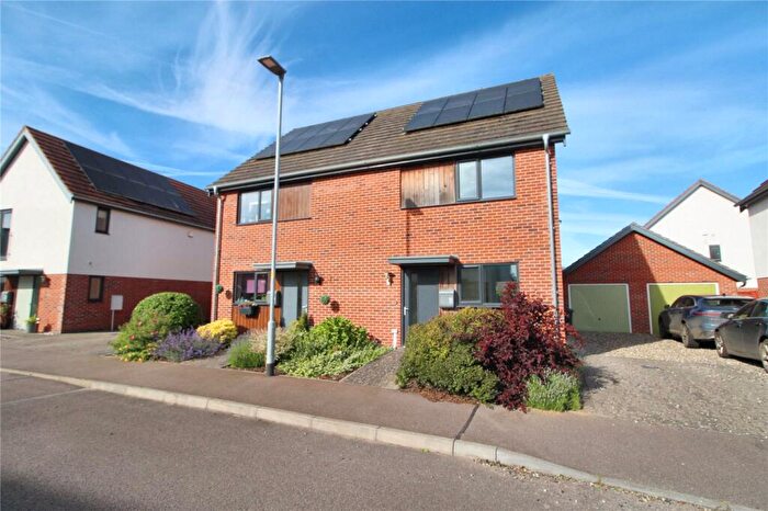 2 Bedroom Semi Detached House To Rent In Hopsack Road, Hingham, Norwich, Norfolk, NR9