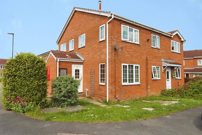 2 Bedroom End Of Terrace House For Sale In Hartland Drive, Sothall, Sheffield, S20