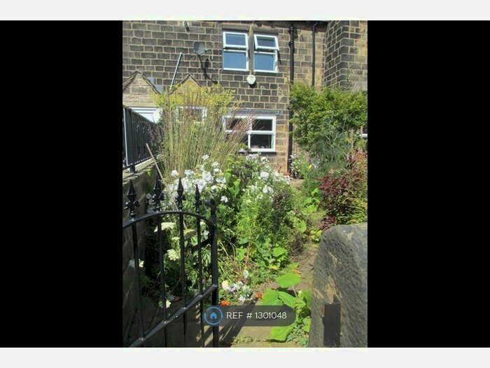 2 Bedroom Terraced House To Rent In London Street, Rawdon LS19