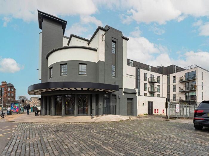 2 Bedroom Flat For Sale In Great Junction Street, Edinburgh, EH6