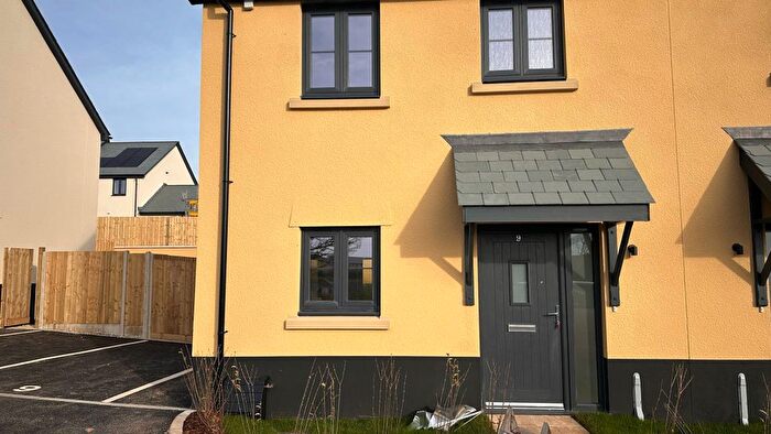 3 Bedroom Semi-Detached House For Sale In Little Cotton Farm, Dartmouth, TQ6