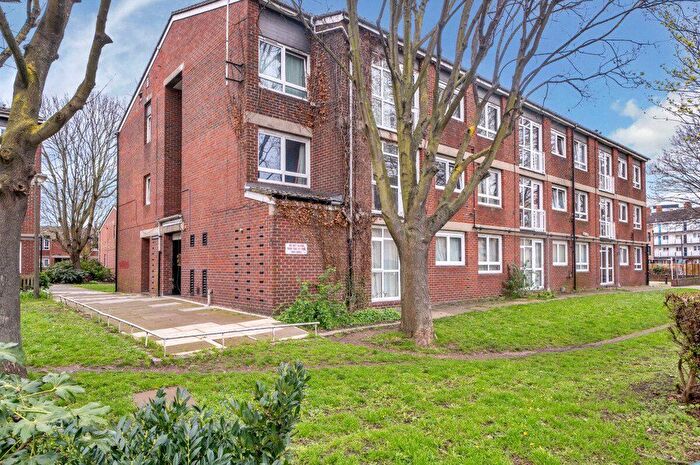 1 Bedroom Flat For Sale In Hevelius Close, London, SE10