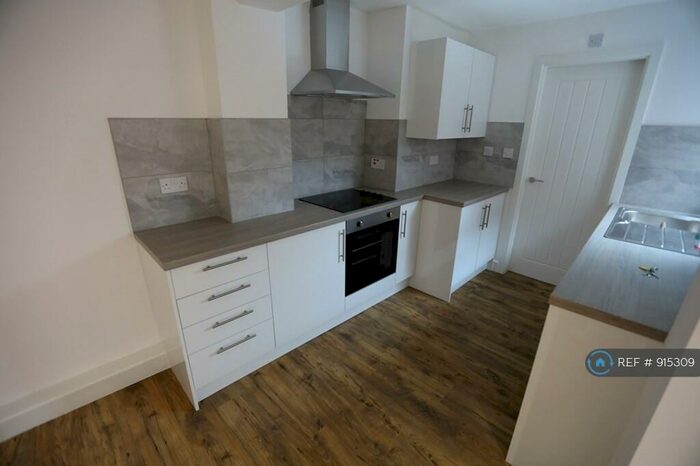 1 Bedroom Flat To Rent In Mill Road, Kettering, NN16