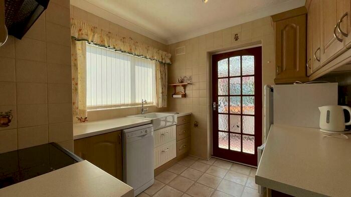 2 Bedroom Semi-Detached Bungalow For Sale In Okehampton Road, Styvechale, Coventry, CV3