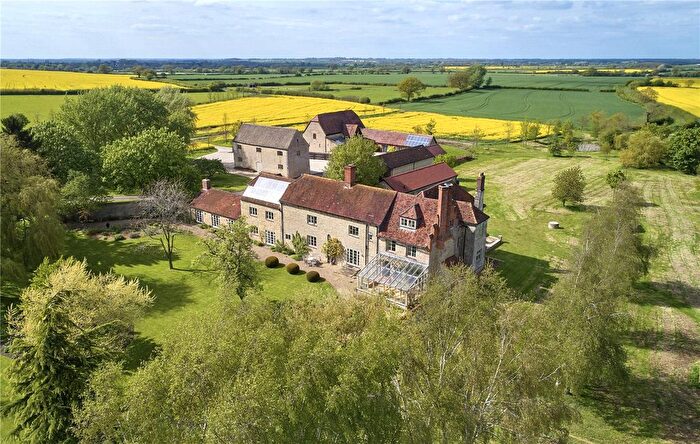 6 Bedroom Detached House For Sale In Noke, Oxford, OX3