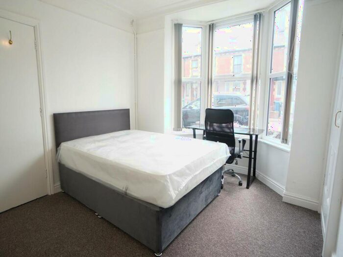 3 Bedroom House To Rent In Orme Road, Bangor, Gwynedd, LL57